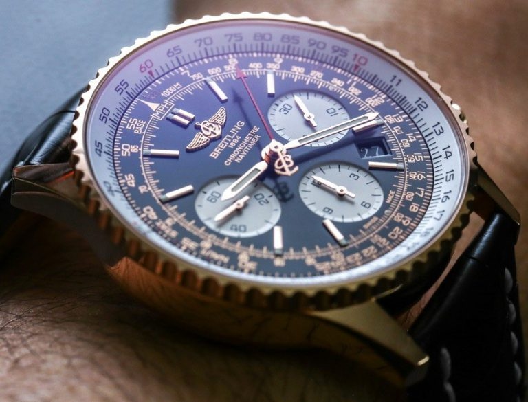 Take A Look At The Breitling Navitimer With Leather Strap Men's Replica